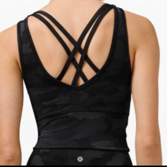 Lulu Lemon Power Pivot Tank Top Black Camo High Neck Deep V Size Medium - Picture 2 of 7